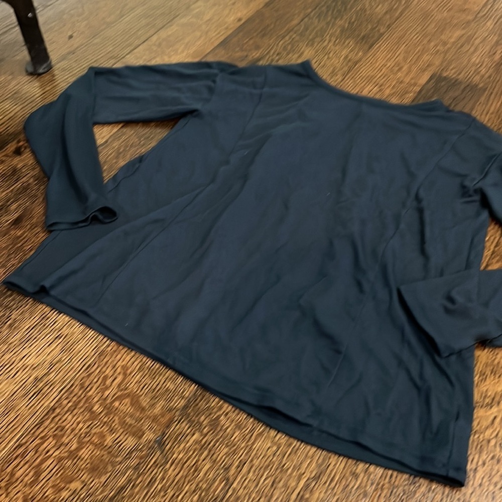 Athleta Girl long sleeve top - Picture 2 of 5